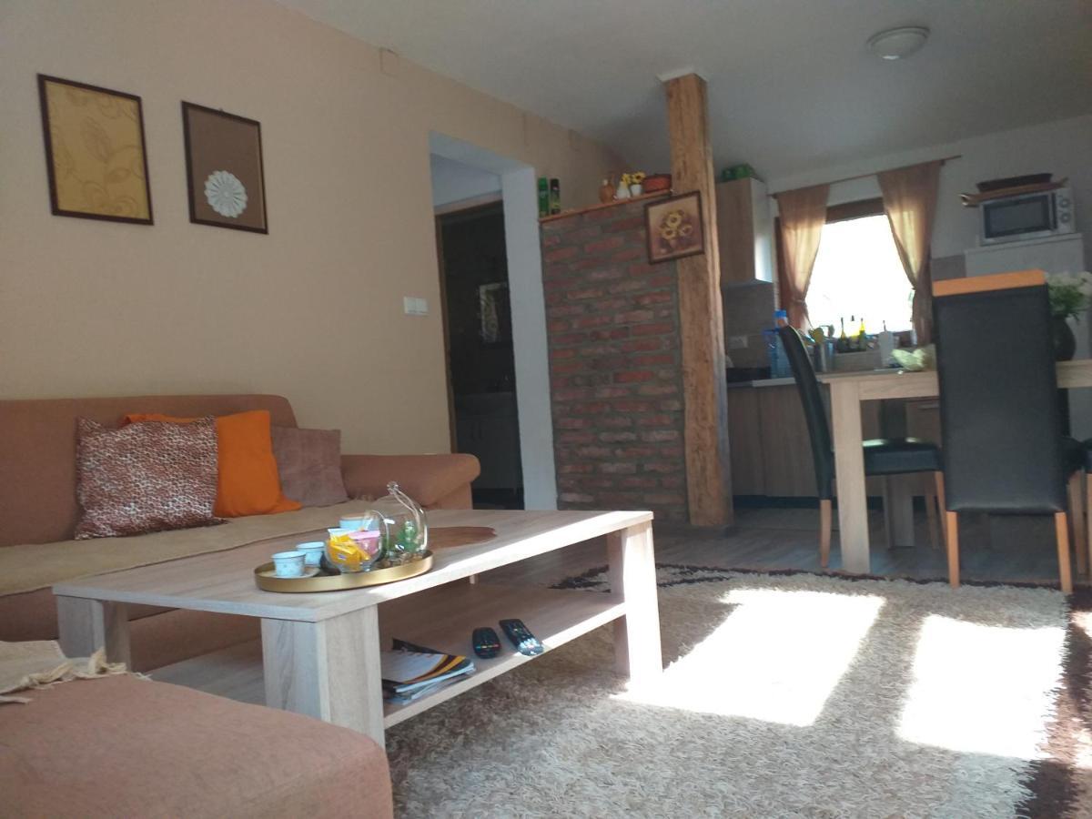 Eden Visoko Appartement Buitenkant foto